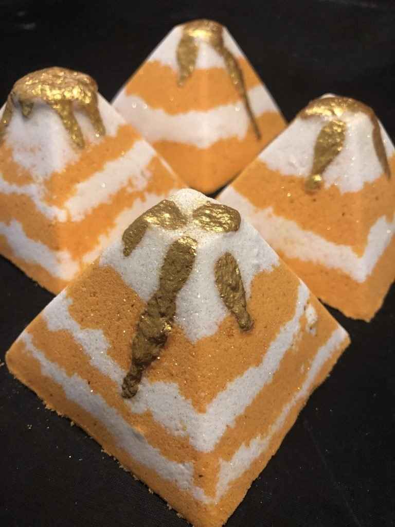 Pyramid - DB Bath Bomb Moulds