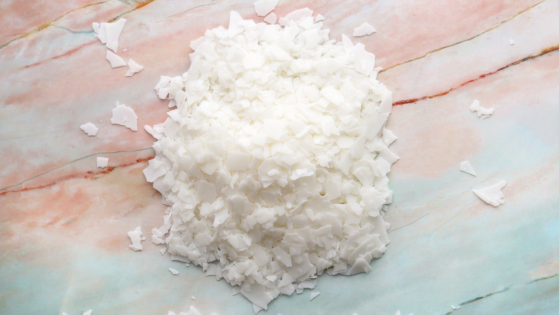 How to Use Mica Powder in Wax