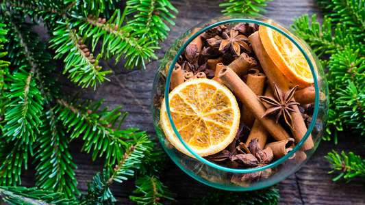 Best Christmas and Winter Candle Fragrance Oils