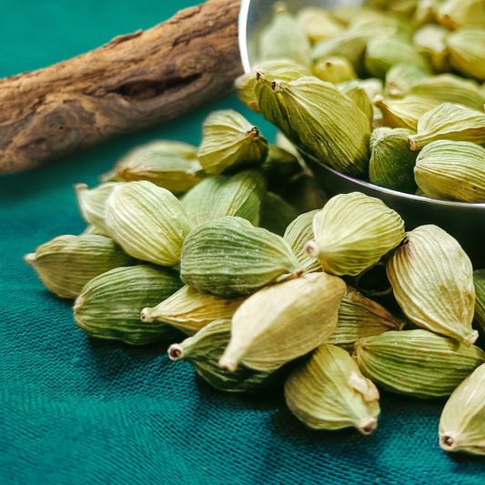 Cardamom Woods Candle Fragrance Oil